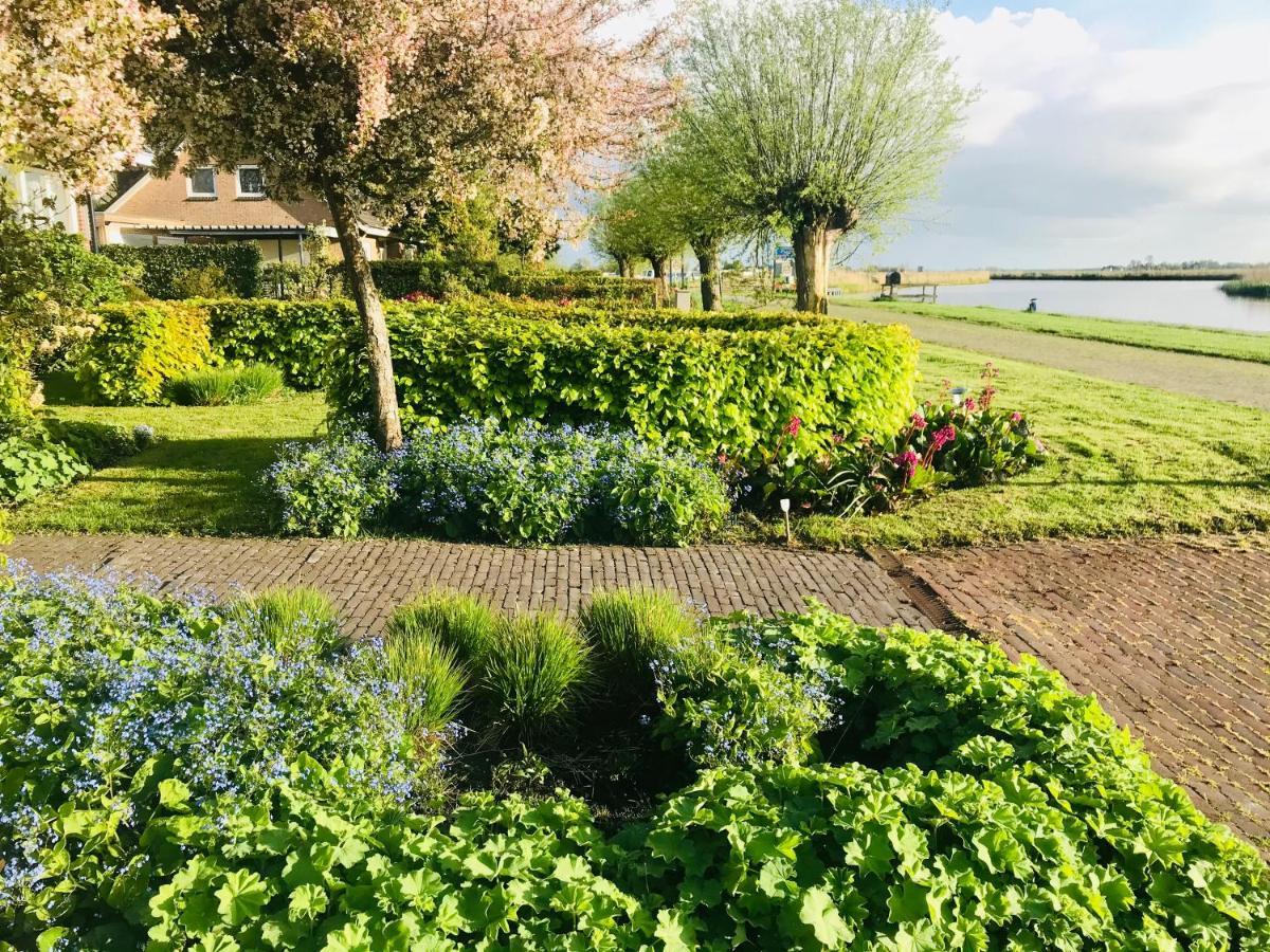 Gastenverblijf Villa Buitenplaats Wergea Contactloos Inchecken Naarderburen ภายนอก รูปภาพ